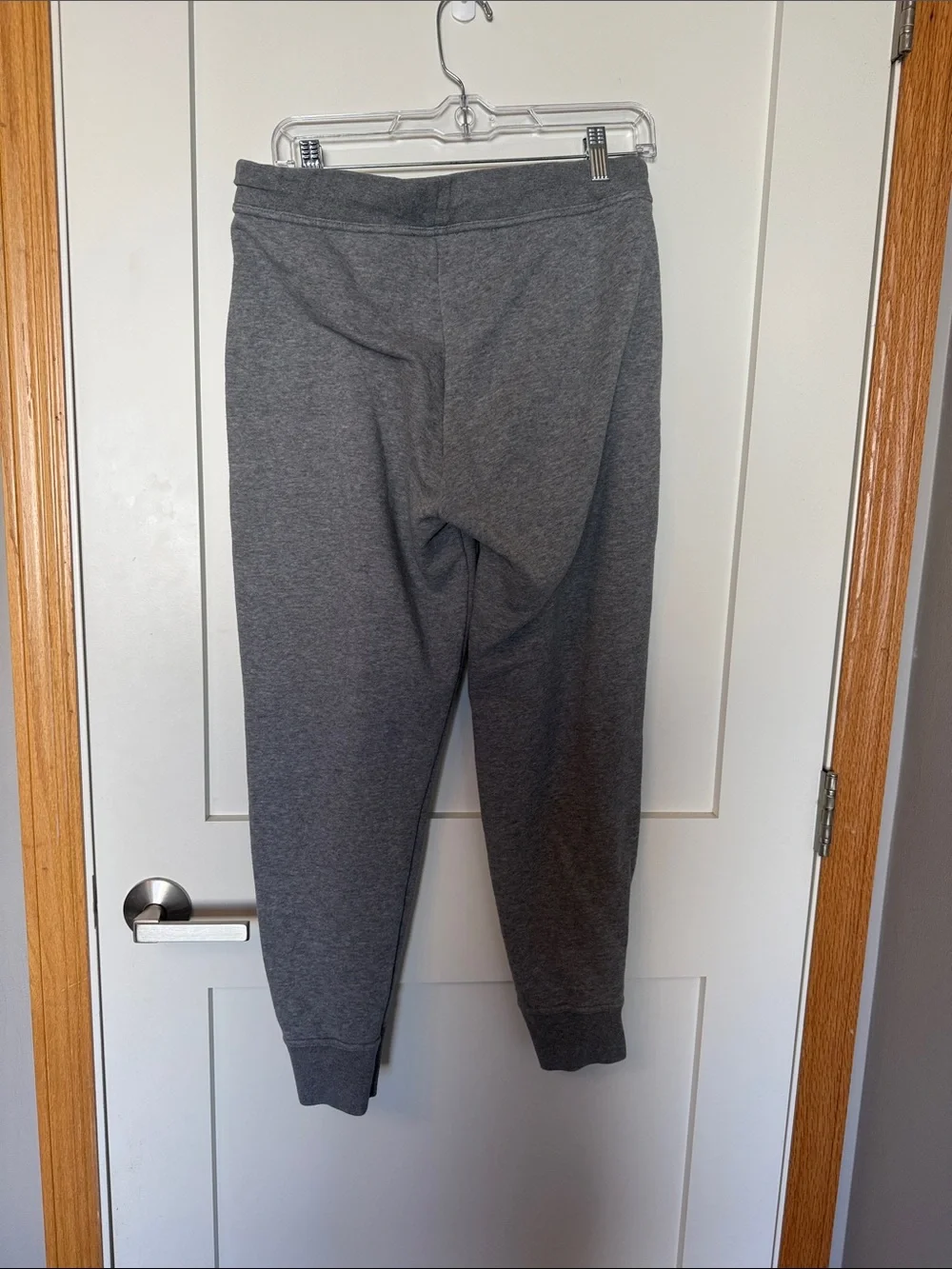 Nike mens Gray Drawstring Fleece Joggers